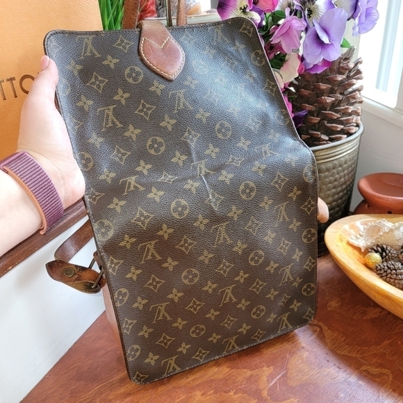Auth Louis Vuitton Vintage 1986 Monogram Cartouchiere Crossbody Bag - Picture 12 of 16
